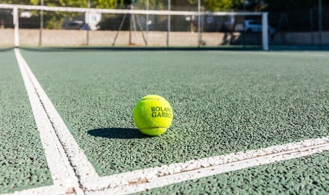 Cours de tennis